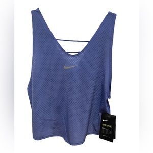 Brand New Women’s Nike Workout Crop